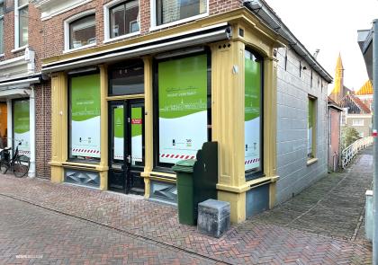 Winkelpand in historisch centrum Appingedam dat versterkt wordt